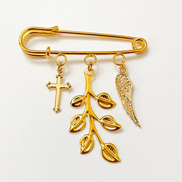 Nadel mit 3 Charms, gold