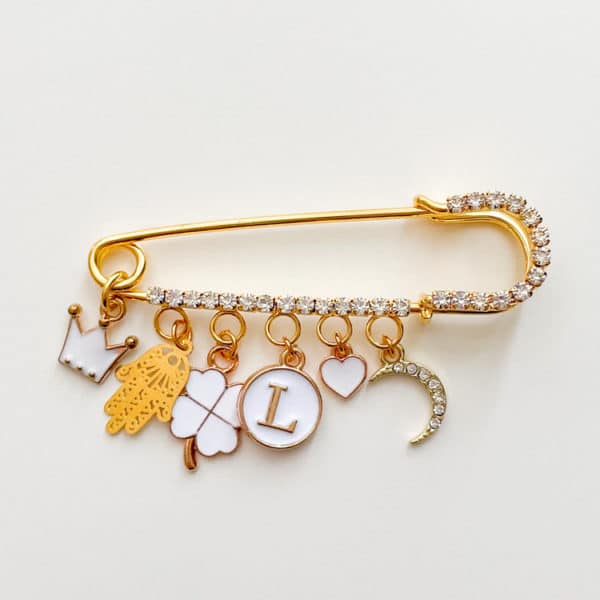 Strassnadel mit 6 Charms, gold